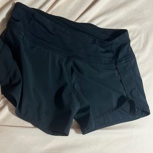 black lululemon shorts, size 4